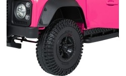 Land Rover Defender 110 SVX Concept - różowy pojazd