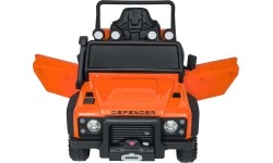 Pomarańczowy pojazd koncepcyjny Land Rover Defender 110 SVX