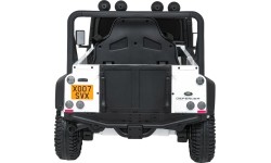 Land Rover Defender 110 SVX Concept pojazd elektryczny biały
