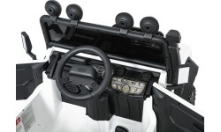 Land Rover Defender 110 SVX Concept pojazd elektryczny biały