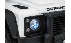 Land Rover Defender 110 SVX Concept pojazd elektryczny biały