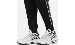 Spodnie dresowe męskie Nike Sportswear Repeat Jogger czarne DX2027 011