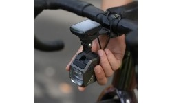 Latarka czołowa Magicshine EVO 1700SD // Kompatybilna z Shimano Di2