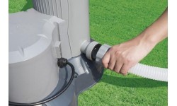 Mata grzewcza do basenu 110x171 cm BESTWAY