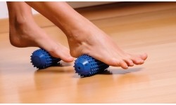 Ledragomma TONKEY Wałek do masażu z kolcami TWIN ROLL para, niebieski