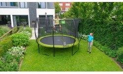 Trampolina EXIT Silhouette ø366 cm z siatką ochronną – zielona