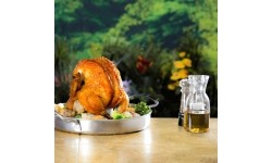 Uchwyt na kurczaka z kubkiem Char-Broil