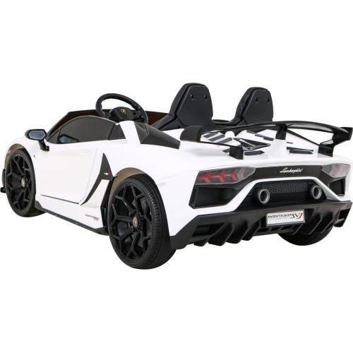 Pojazd elektryczny Lamborghini SVJ Drift, biały