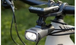 Latarka czołowa Sigma Buster 1600 FL USB