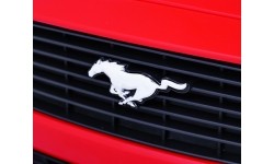 Pojazd Ford Mustang GT czerwony