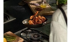Patelnia wok ze stali węglowej Skottsberg 24cm