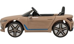 Pojazd elektryczny BMW i4 Gold