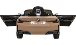 Pojazd elektryczny BMW i4 Gold
