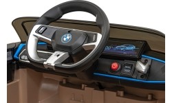Pojazd elektryczny BMW i4 Gold
