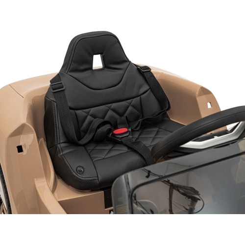 Pojazd elektryczny BMW i4 Gold