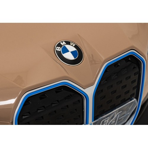 Pojazd elektryczny BMW i4 Gold