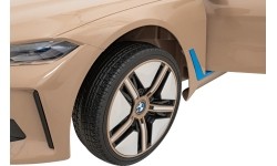 Pojazd elektryczny BMW i4 Gold