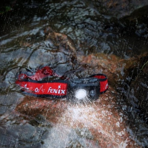 Fenix HL16 jasnozielona latarka czołowa LED