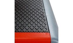 Step do aerobiku AS007 czarno-czerwony HMS Premium