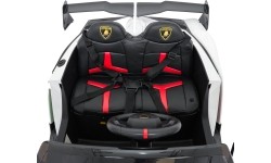 Pojazd elektryczny Lamborghini Veneno, biały