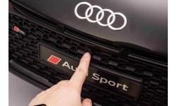 Pojazd elektryczny Audi Spyder R8 LIFT, czarny