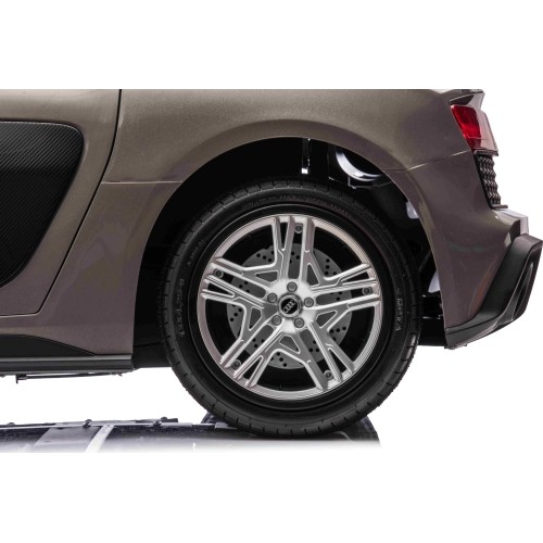 Audi Spyder R8 LIFT pojazd szary