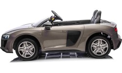 Audi Spyder R8 LIFT pojazd szary