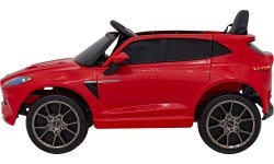Aston Martin DBX pojazd czerwony