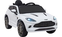 Aston Martin DBX pojazd biały