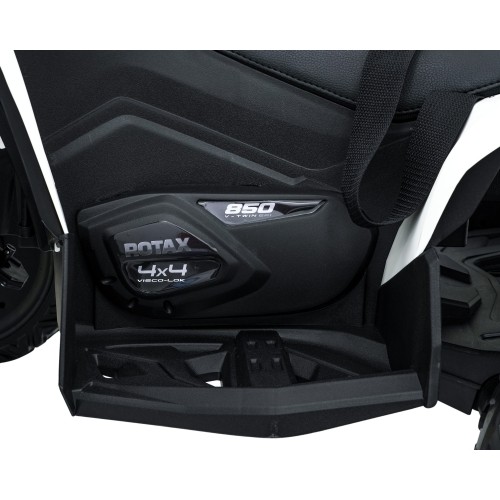 Quad Maverick ATV biały