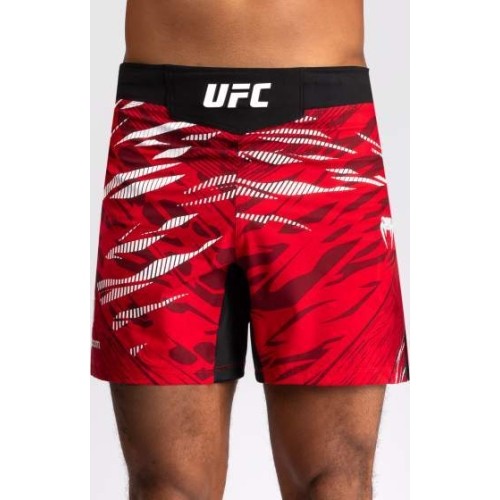 Męskie spodenki do walki UFC Fusion by Venum Authentic Fight Night - krótki krój - czerwone