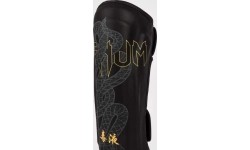 Nagolenniki Venum Serpenti - czarny/srebrny/złoty