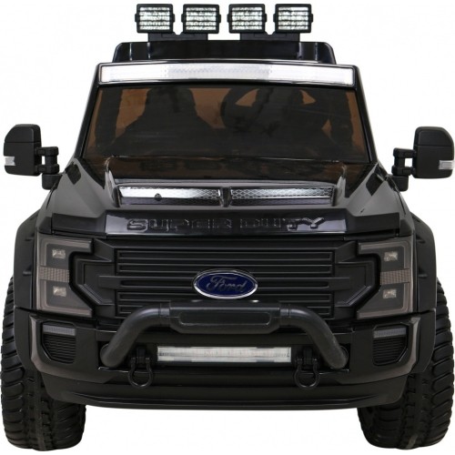 Ford Super Duty Black