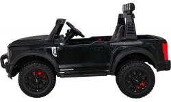 Ford Super Duty Black