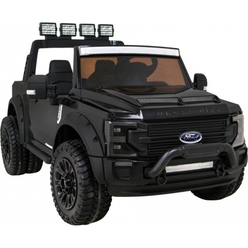 Ford Super Duty Black