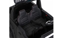 Ford Super Duty Black
