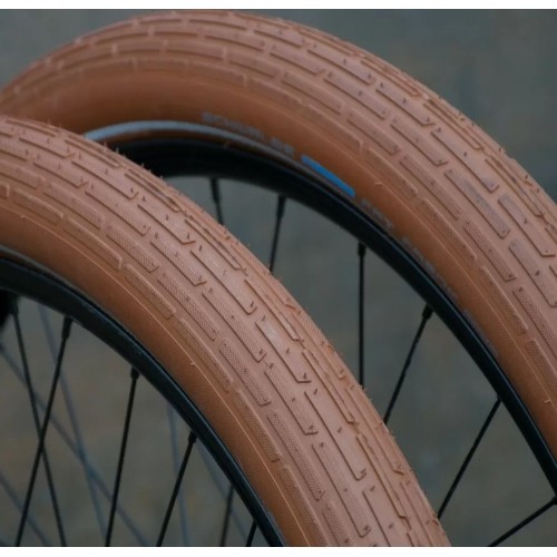 Opona Schwalbe Fat Frank 700 x 50C (50-622) // sprzedawana z dętką (DV), ochrona przed przebiciem, z paskiem odblaskowym (brązow