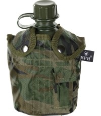 Manierka w pokrowcu MFH - woodland