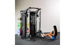 SIŁOWNIA WIELOFUNKCYJNA Z MASZYNĄ SMITH CYKLOP 10 PÓŁKOMERCYJNE HMS