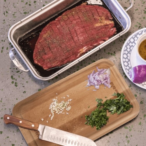 Deska do krojenia i naczynie do pieczenia Char-Broil