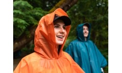 Lekkie poncho Coghlans
