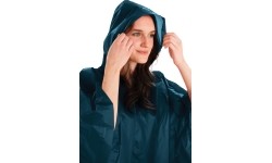Lekkie poncho Coghlans