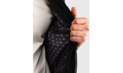 Kamizelka puchowa Venum Attack Urban Gi - czarna