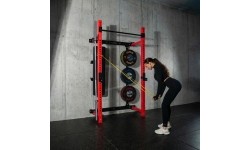 Naścienna przesuwna klatka treningowa z ławką KLT34, czerwona, HMS Fitness