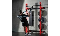 Naścienna przesuwna klatka treningowa z ławką KLT34, czerwona, HMS Fitness