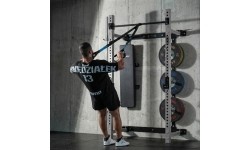 Naścienna przesuwna klatka treningowa z ławką KLT34 szara HMS Fitness