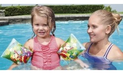 Rękawki do pływania Bestway Mickey Racers, dla dzieci w wieku 3-6 lat