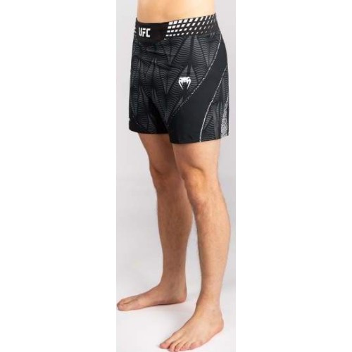 Men's UFC Zenith by Venum Black Authentic Fight Night Short Fit Fight Short