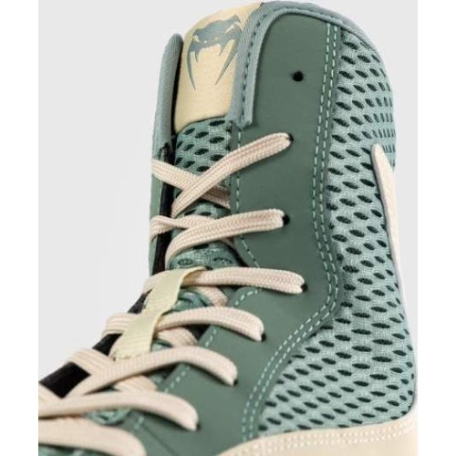 Venum Contender Boxing Shoes - Aqua Green/Ivory