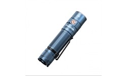 Latarka LED Fenix E35R granatowa